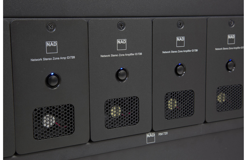 Сетевой плеер / усилитель NAD CI 720 V2
