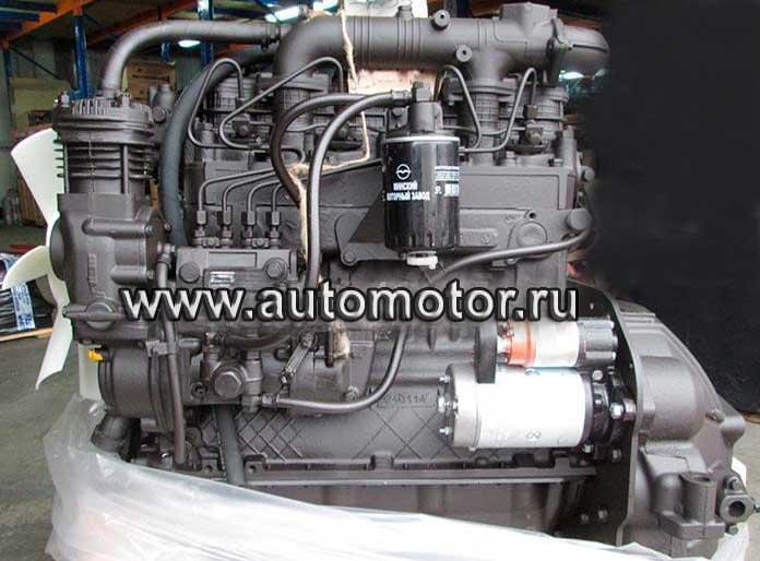 Двигатель Д243-1053 вид со стороны компрессора