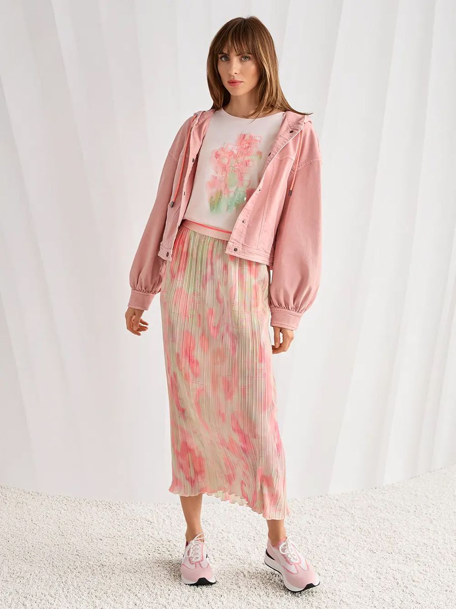 Обзор коллекции Mindful Moving от Marc Cain: легкость, движение и весеннее обновление