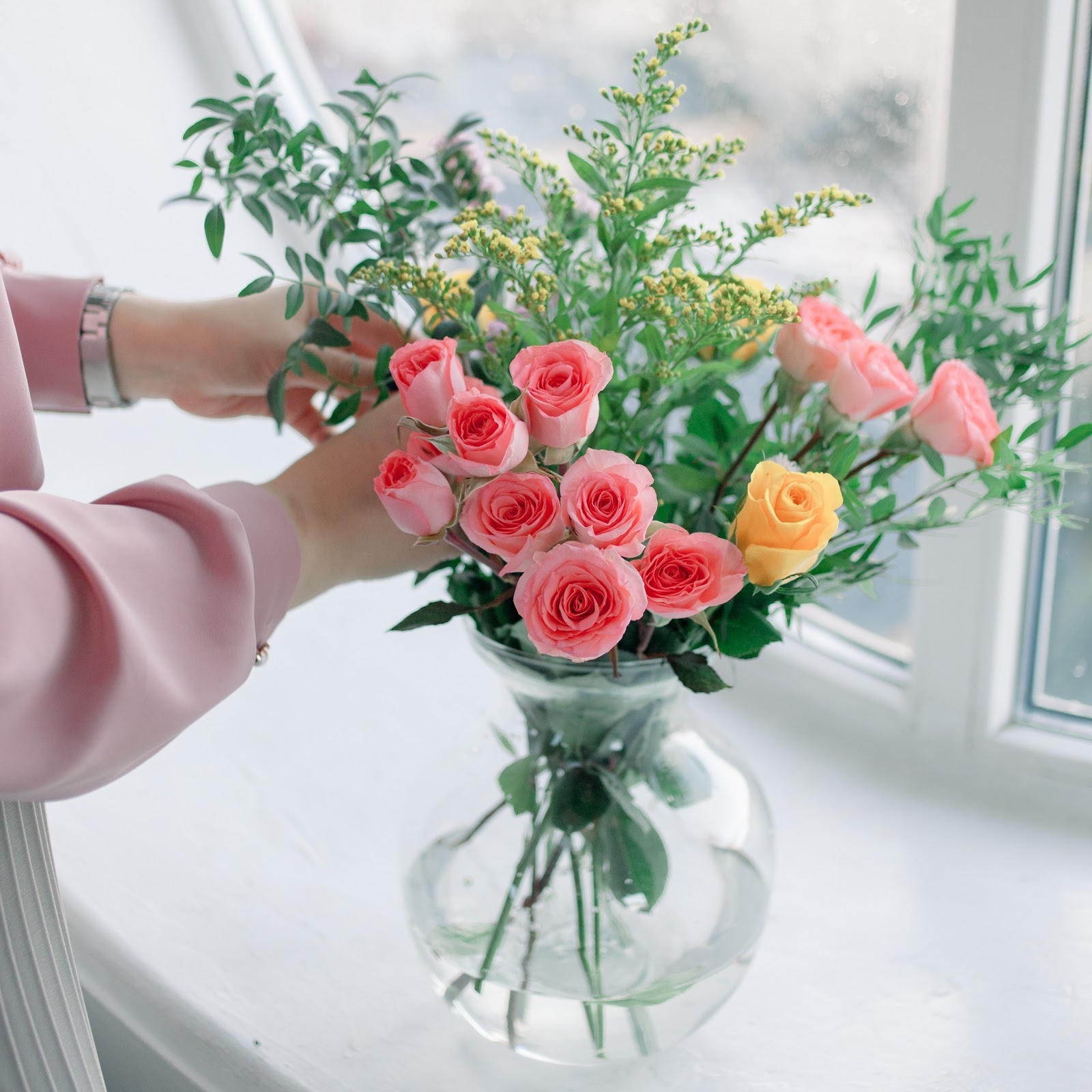 Как правильно ухаживать за букетом кустовых пионовидных роз?