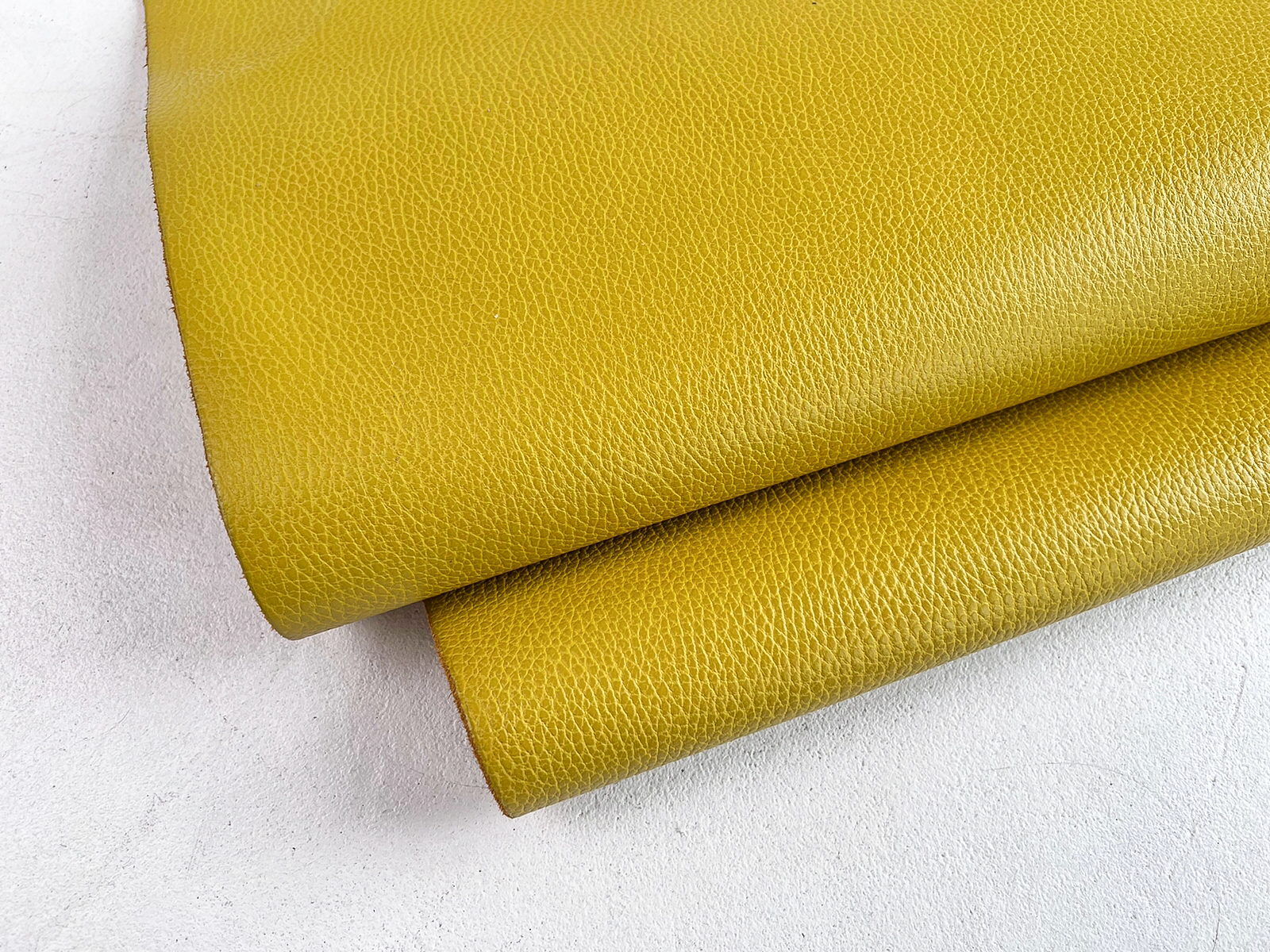 Зернистая кожа