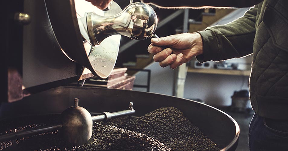Обжаривание кофе: о структуре зерна и видах ростеров