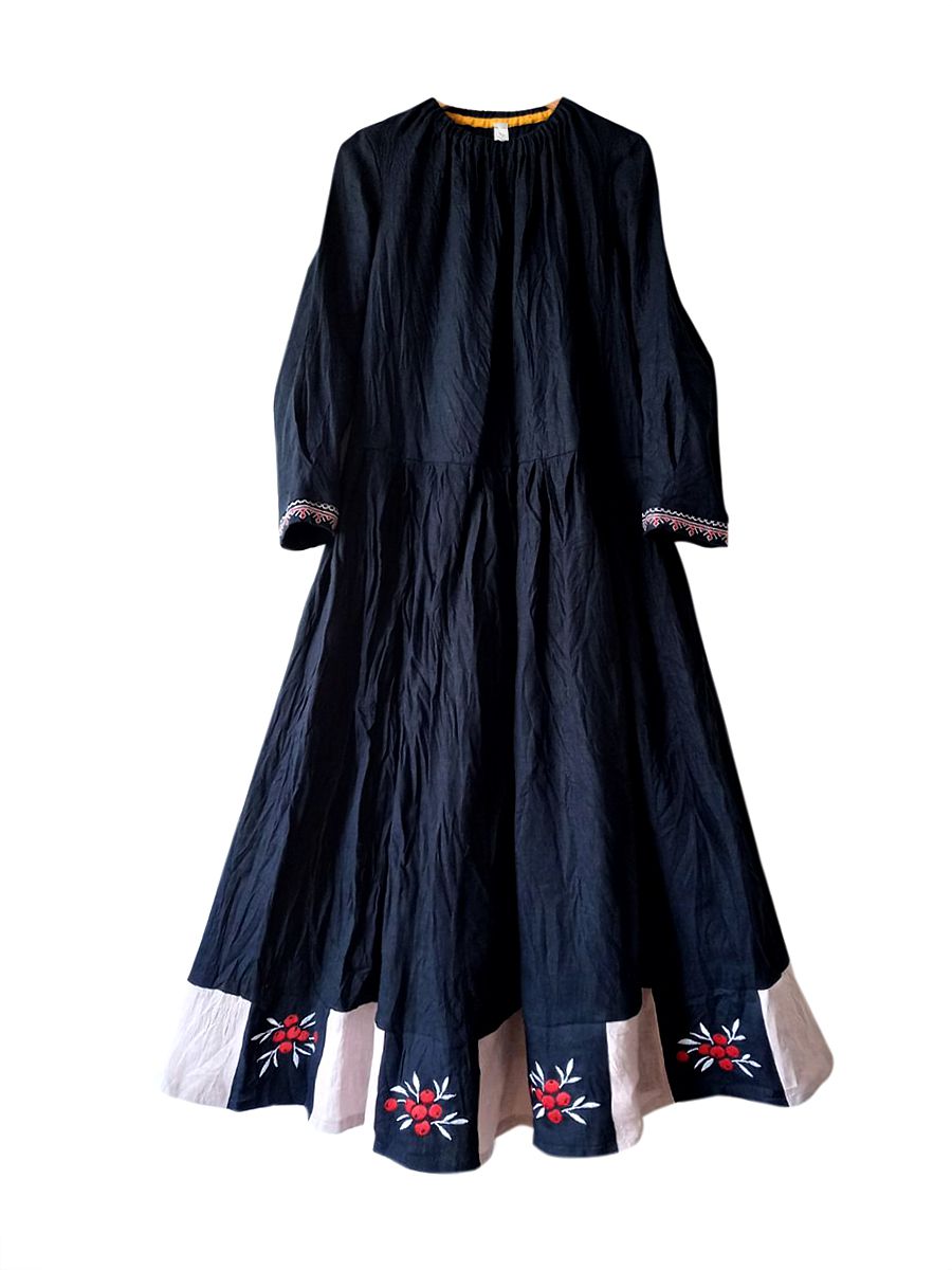Клюква. Платье льняное макси с вышивкой эффект "крэш" PL-42-5397