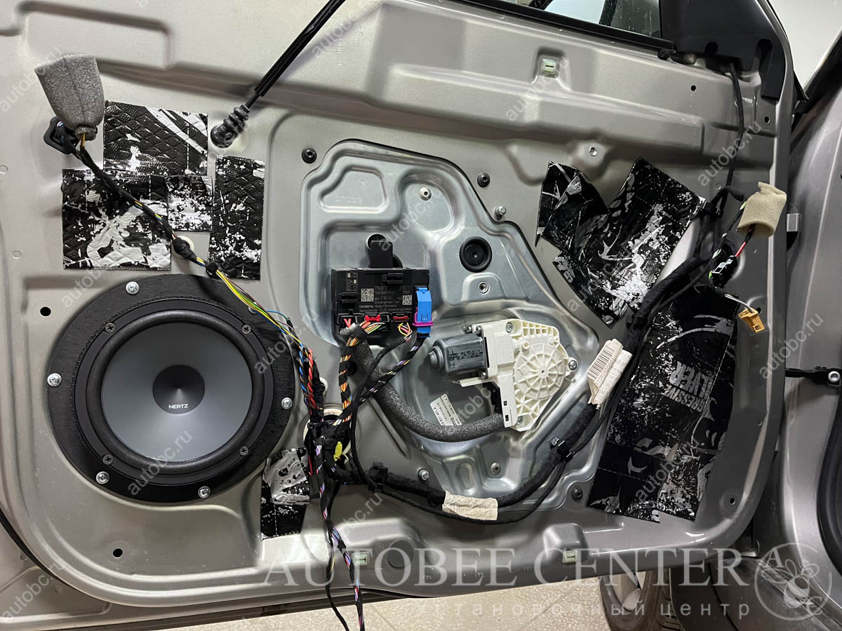 Skoda_Yeti_акустика_6.jpg