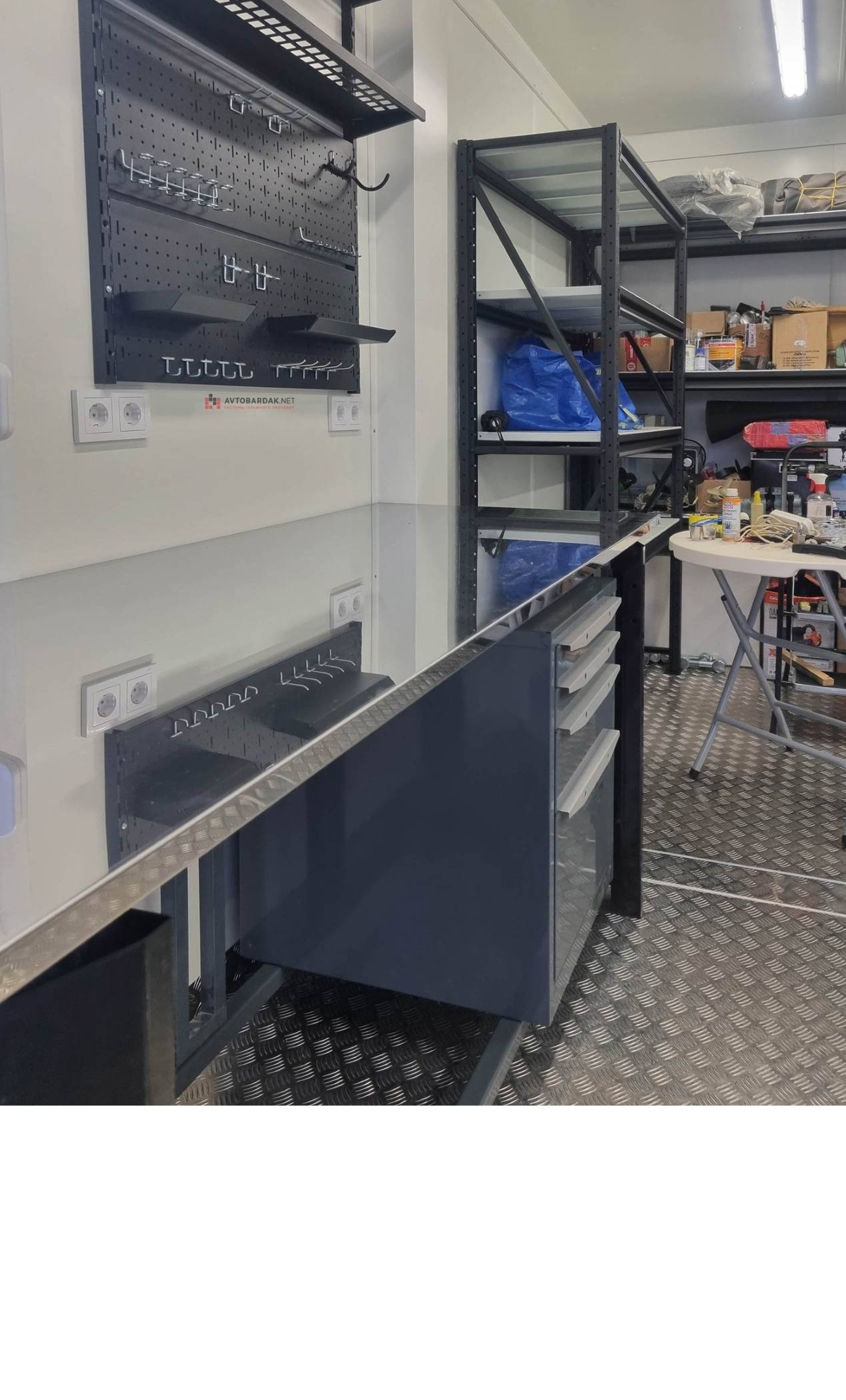 Каталог стационарных верстаков