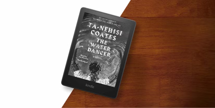 Amazon Kindle с рекламой