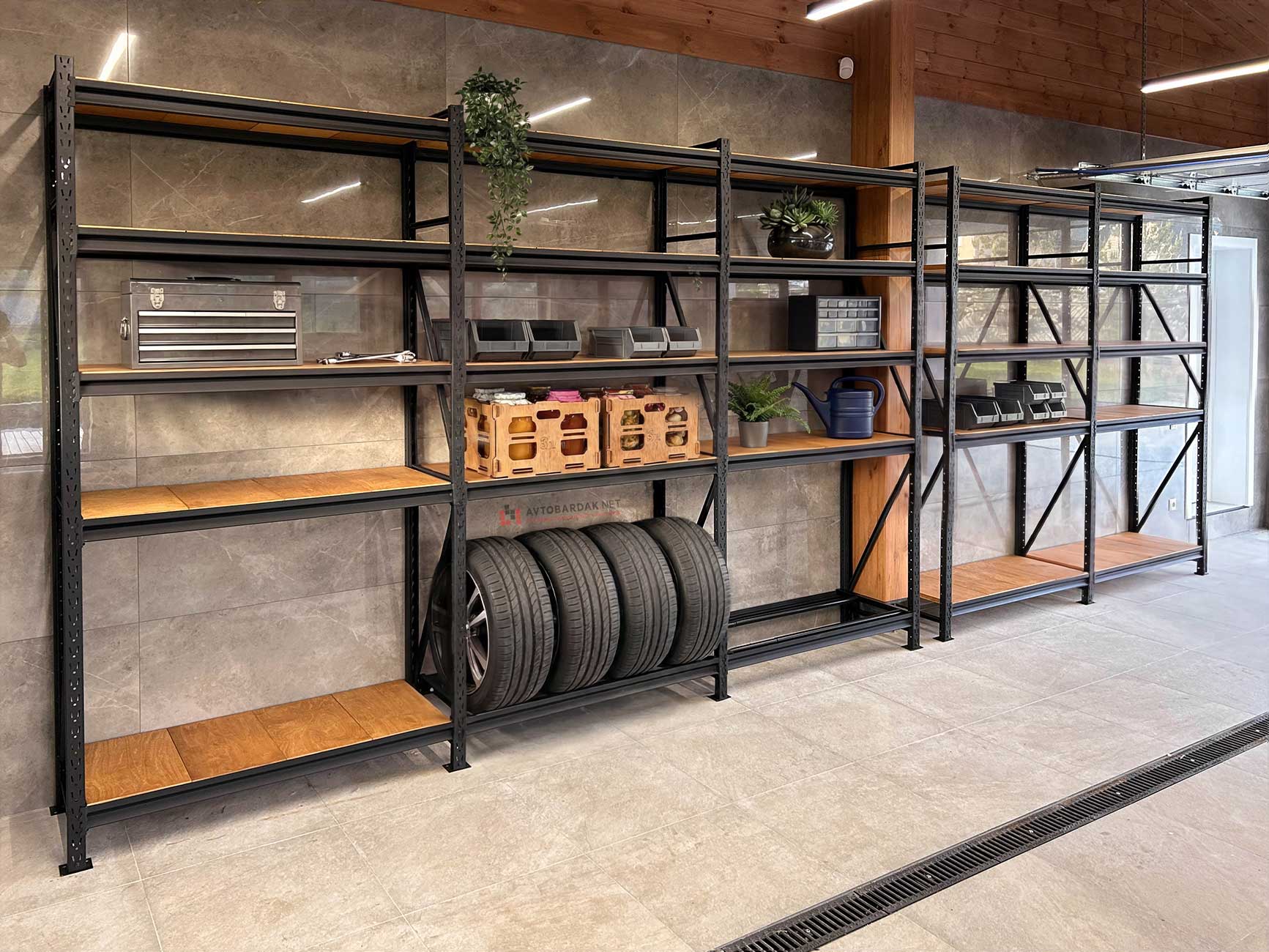 Купить полку для колес на стену