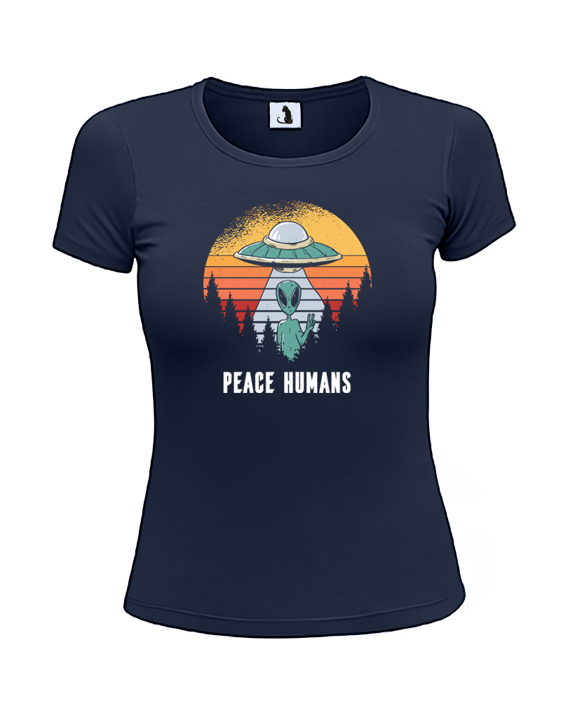 Футболка женская с инопланетянином Peace humans
