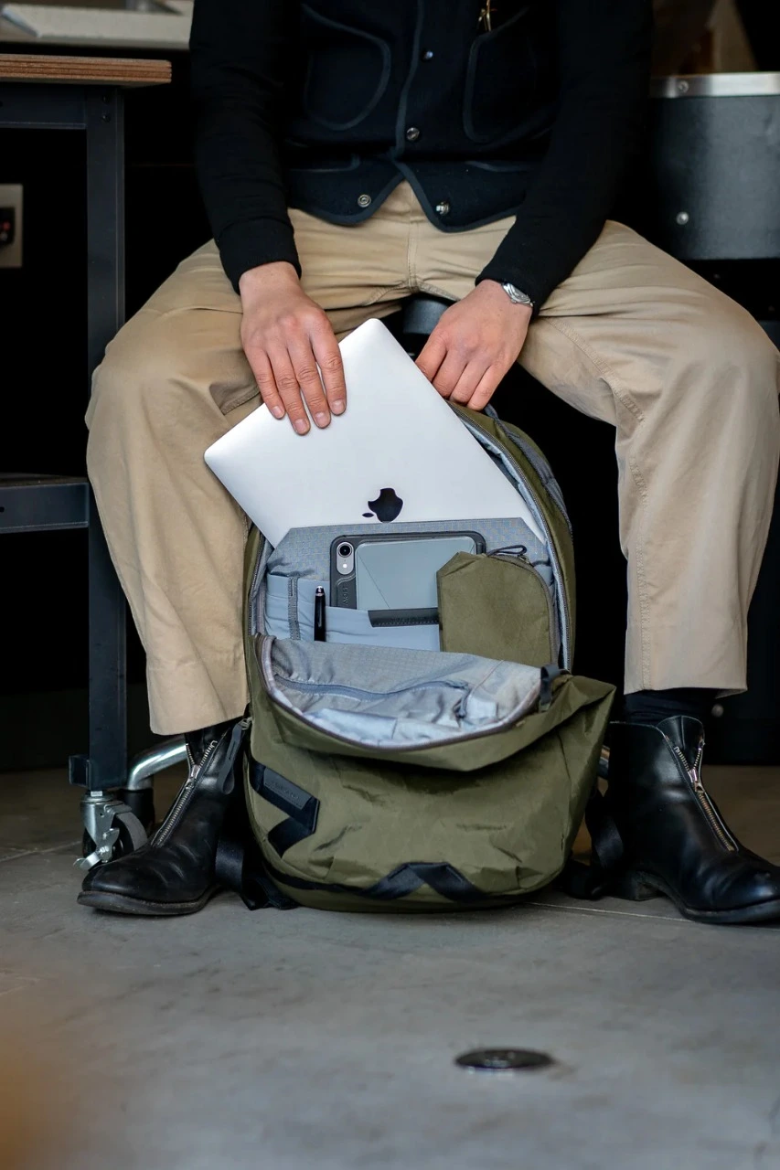 Able_Carry_Daily_Plus_Backpack_bagandwallet_6 Able_Carry_Daily_Plus_Backpack_bagandwallet_6.webp