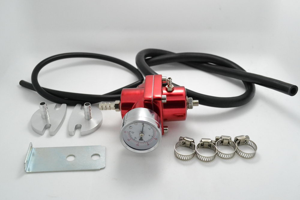 AEM 25-302BK Регулятор давления топлива универсальный, 20-150 psi (Black Anodized)