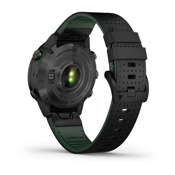 Умные часы Garmin Marq Golfer (Gen 2) - Carbon Edition, официальный ракурс 12