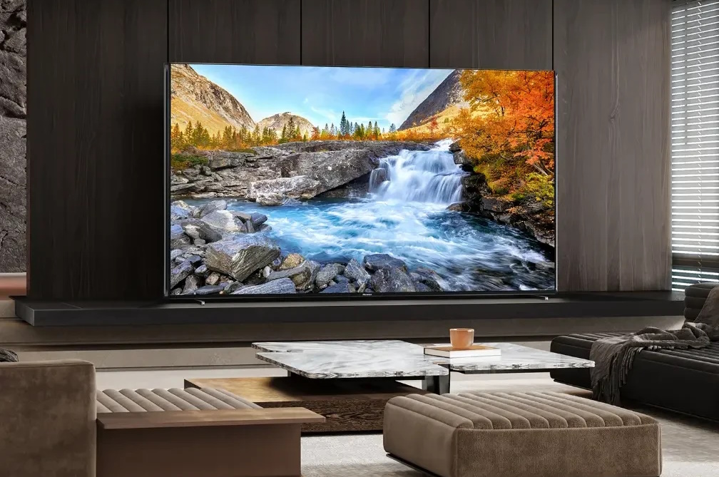 Hisense 110UX