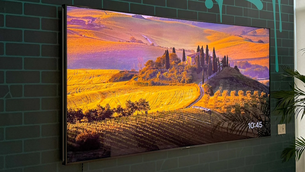 Hisense 98UX