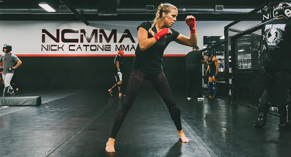 2 Кэтлин Чукагян MMA UFC.jpg