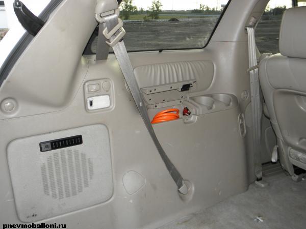 toyota_sienna_ballony_17_1_.jpg