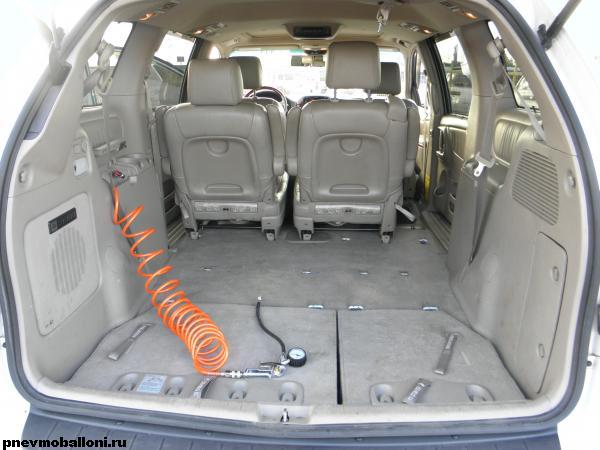 toyota_sienna_ballony_19_1_.jpg