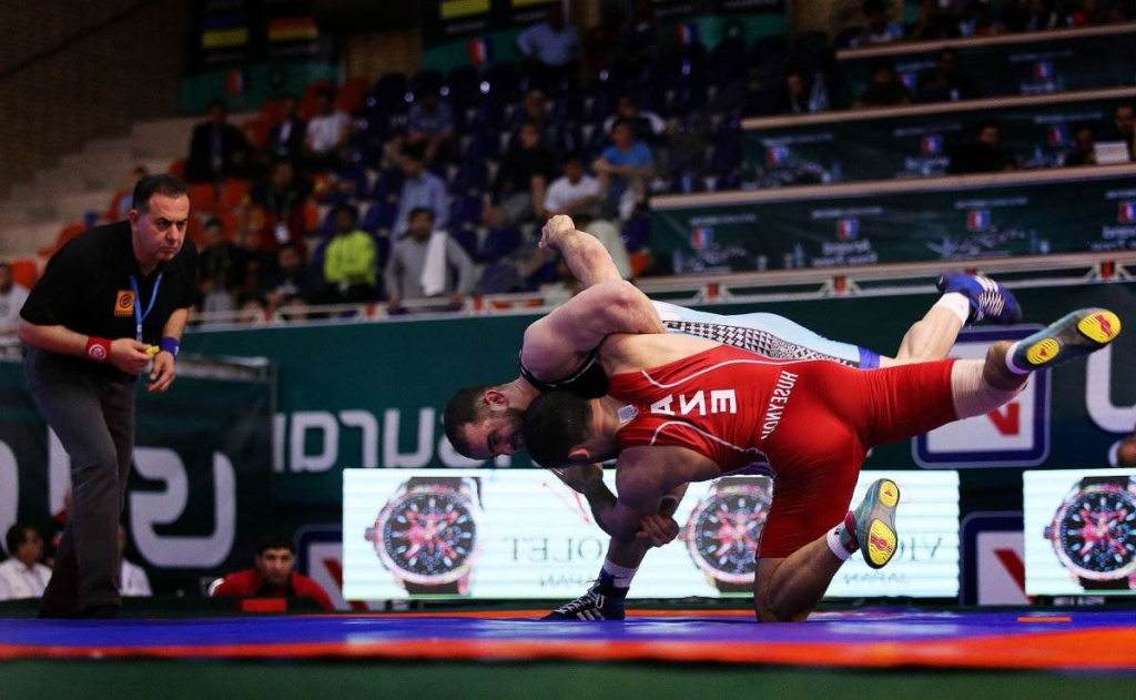 5 Россия и Азербайджан встретились на Финальном этапе Чемпионата мира по греко-римской борьбе.jpg