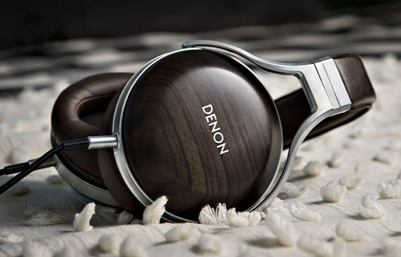 Накладные наушники Denon AH-D5200 Brown