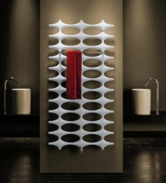 Нижнее подключение водяное