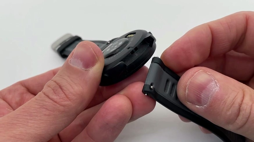 Garmin-Forerunner-165-Obzor-11 Garmin-Forerunner-165-Obzor-11.jpg