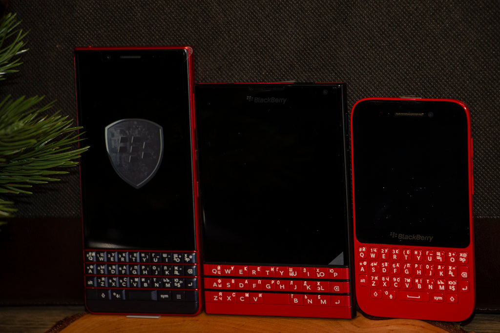BlackBerry Passport Red edition красный