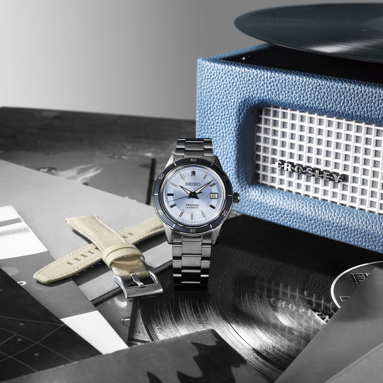 Seiko SRPL19J1 Retro Blue LE Seiko SRPL19J1 Retro Blue European Limited Edition с пастельно-голубым циферблатом