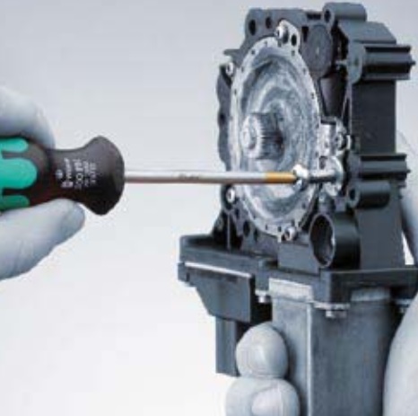Набор отверток WERA Kraftform Classic Plus серия 300 + подставка 105650