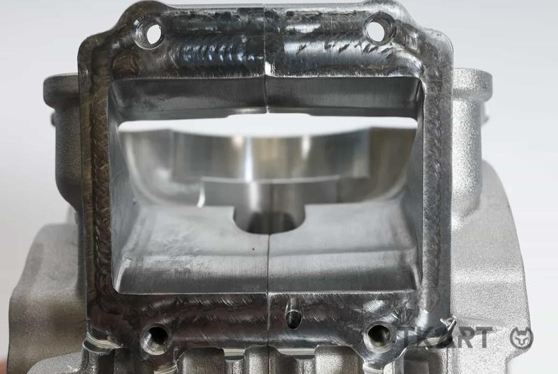 Картер TM KZ-R2 &mdash; фрезерованная плоскость под клапанный домик