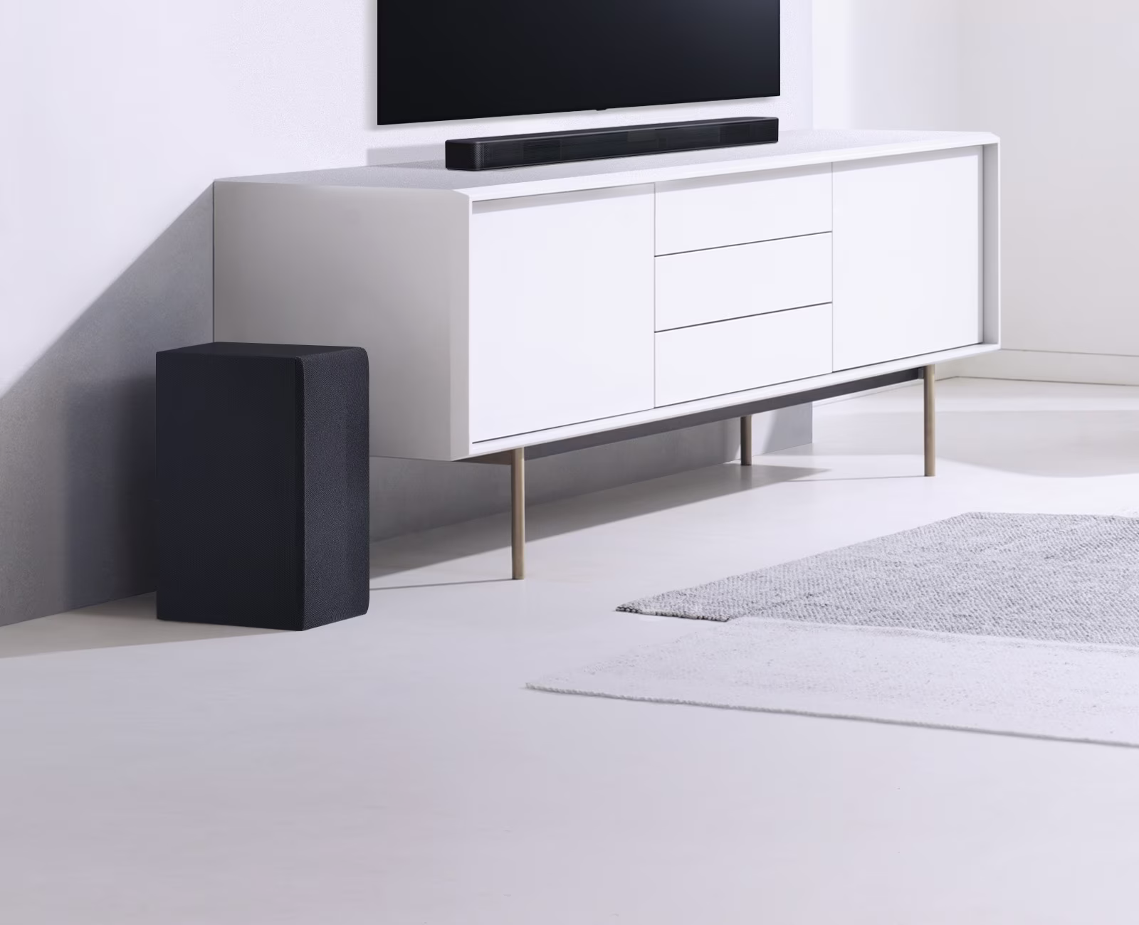 CAV-SoundBar-SL4Y-03-Wireless-Subwoofer-Desktop.png