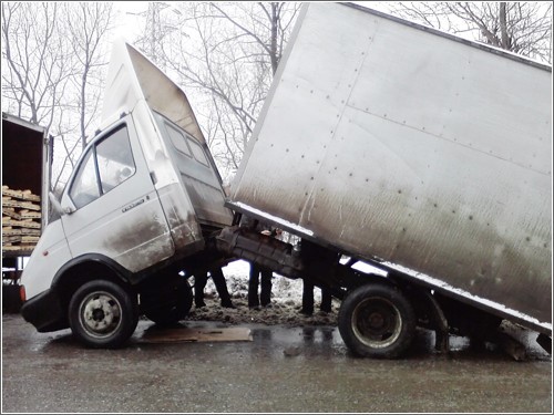 Переломилась Газель