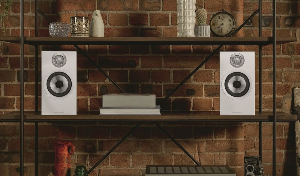 Полочная акустика Bowers & Wilkins 607 S2 Anniversary Edition