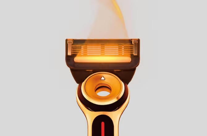 Triple-blade razor system