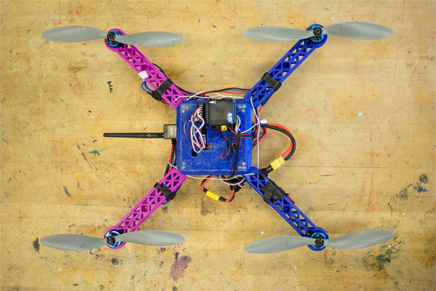 модель дрона для печати на 3D принтере