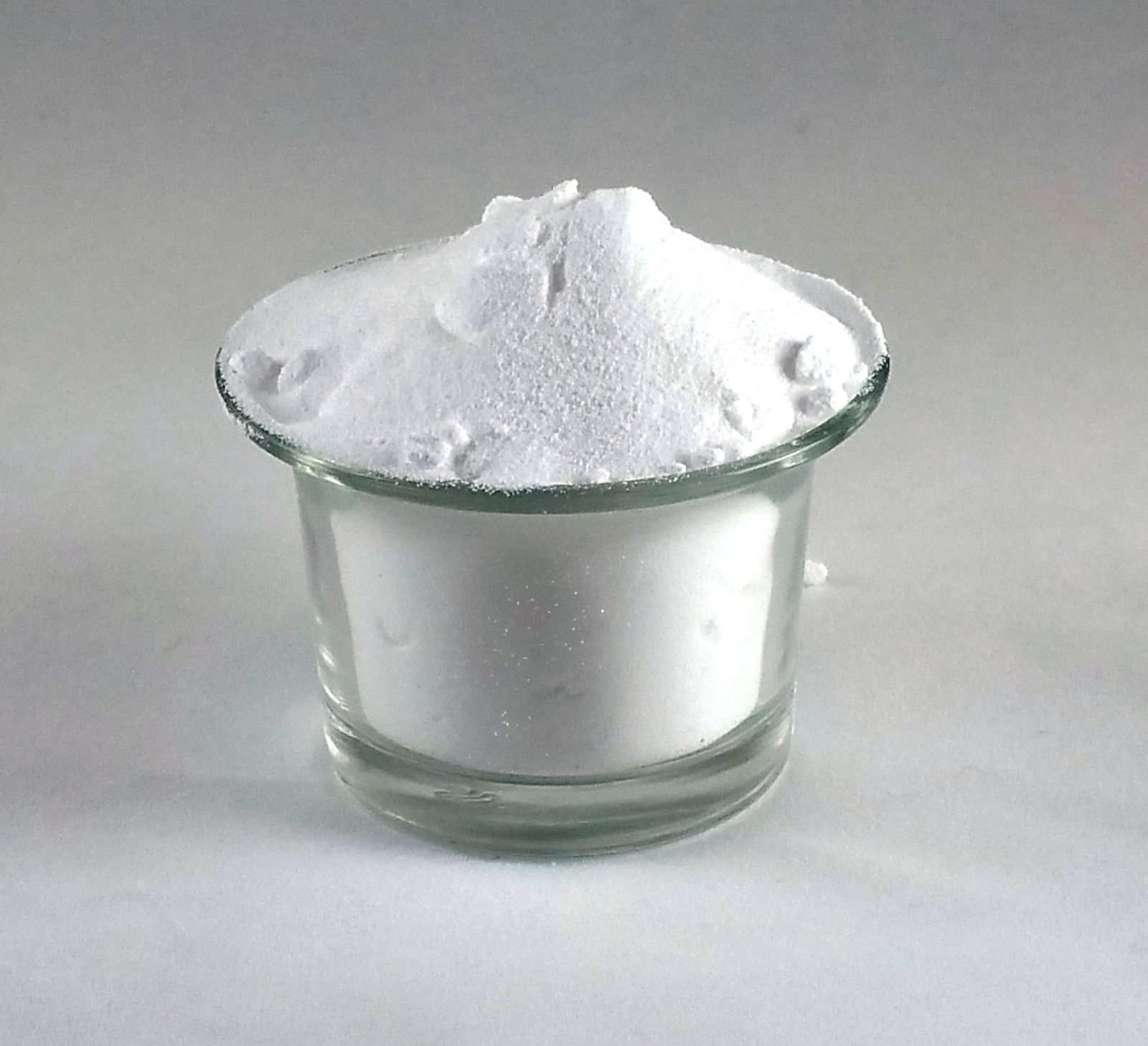 niacinamide-vitamin-b3-nicotinamide-pure-cosmetic-anti-aging-skin-lightener.jpg