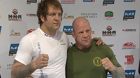 Emelyanenko-Monson.jpg Emelyanenko-Monson.jpg