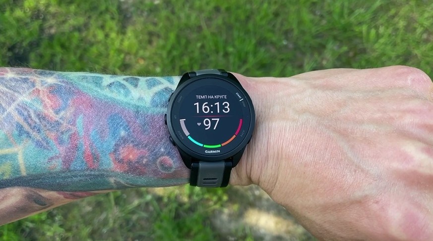 Garmin-Forerunner-165-Obzor-3 Garmin-Forerunner-165-Obzor-3.jpg