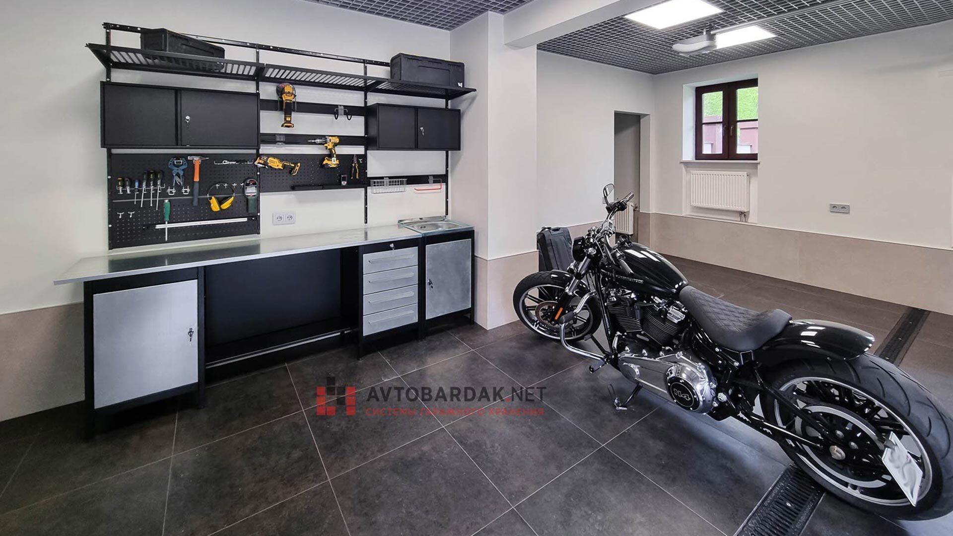 Купить стол в гараж