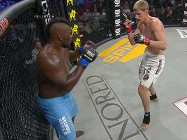 Rrodgers-Volkov.jpg Rrodgers-Volkov.jpg