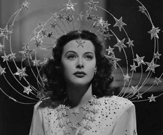 Актриса Хайди Ламарр (Hedy Lamarr) в фильме 1941 г. Ziegfeld Girl