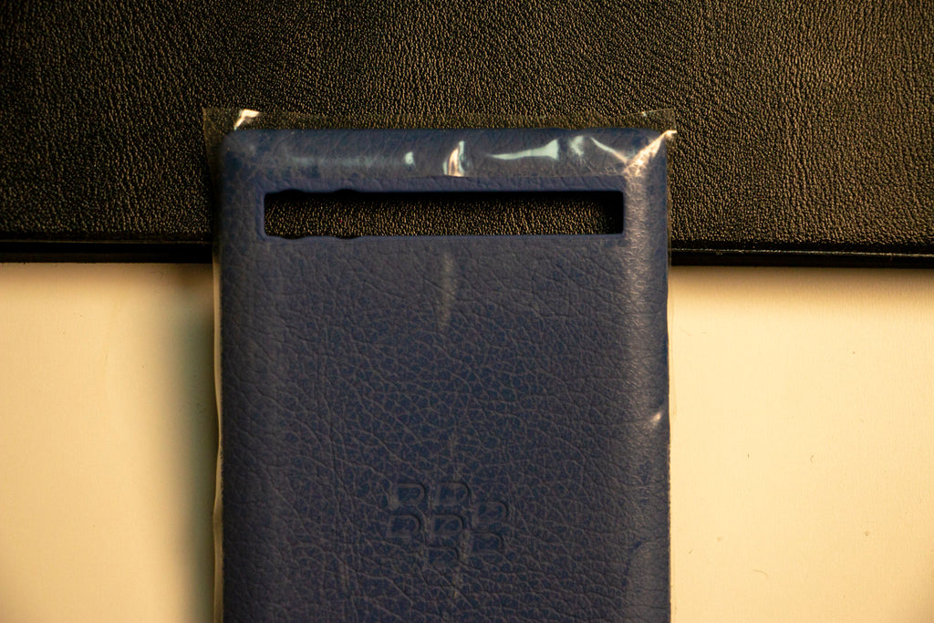 BlackBerry p9983 cover