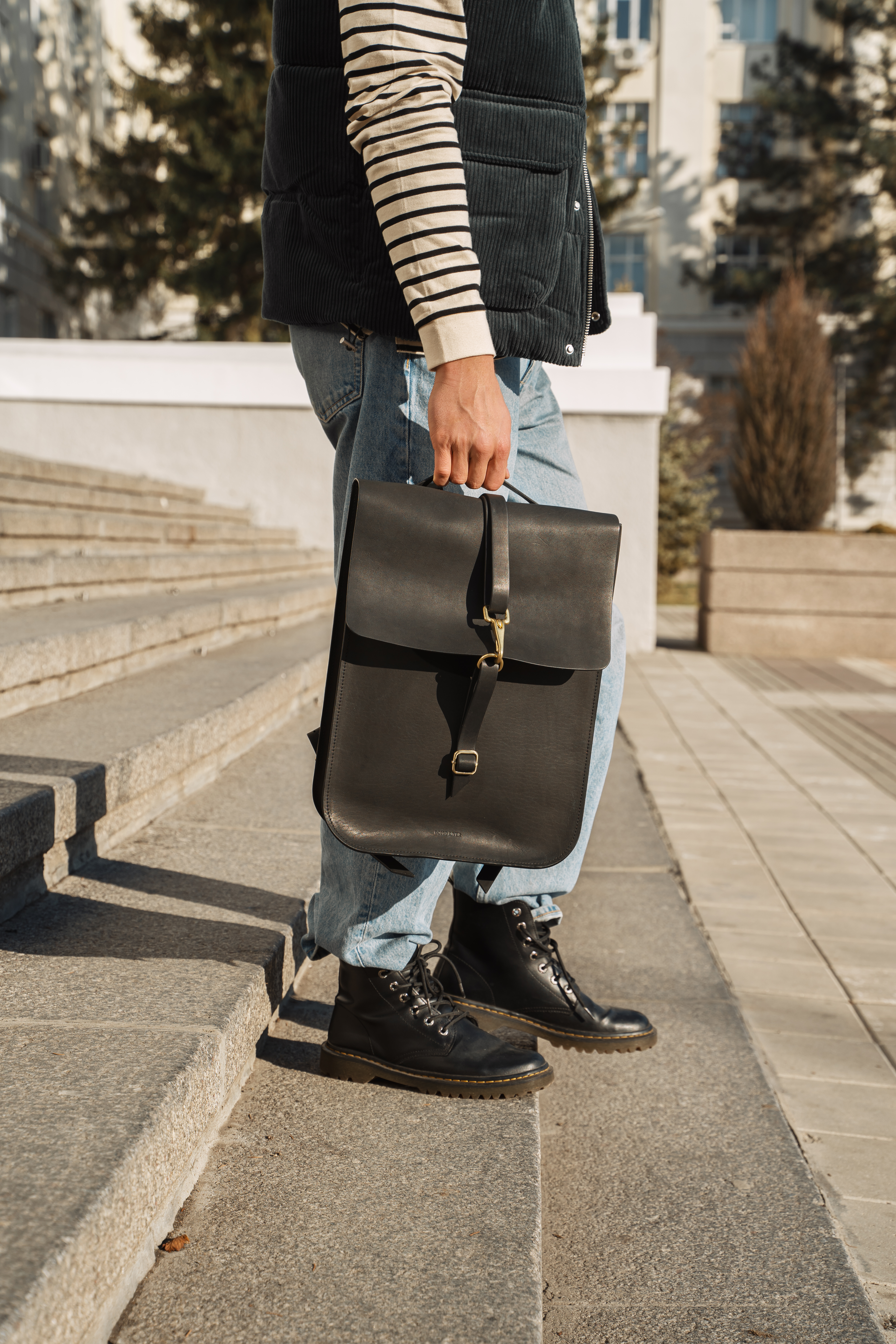 bag_briefcase_danube_black_1.JPG