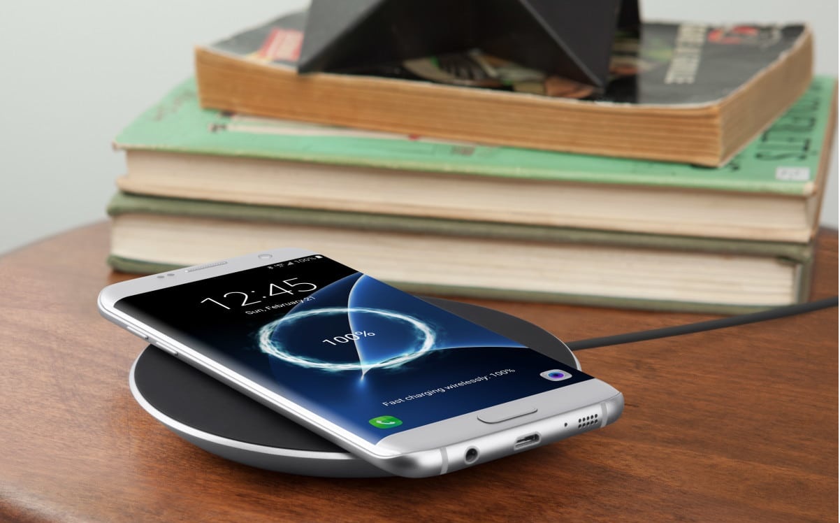 Обзор Belkin BOOST↑UP™ Qi™ Wireless Charging Pad (5W)