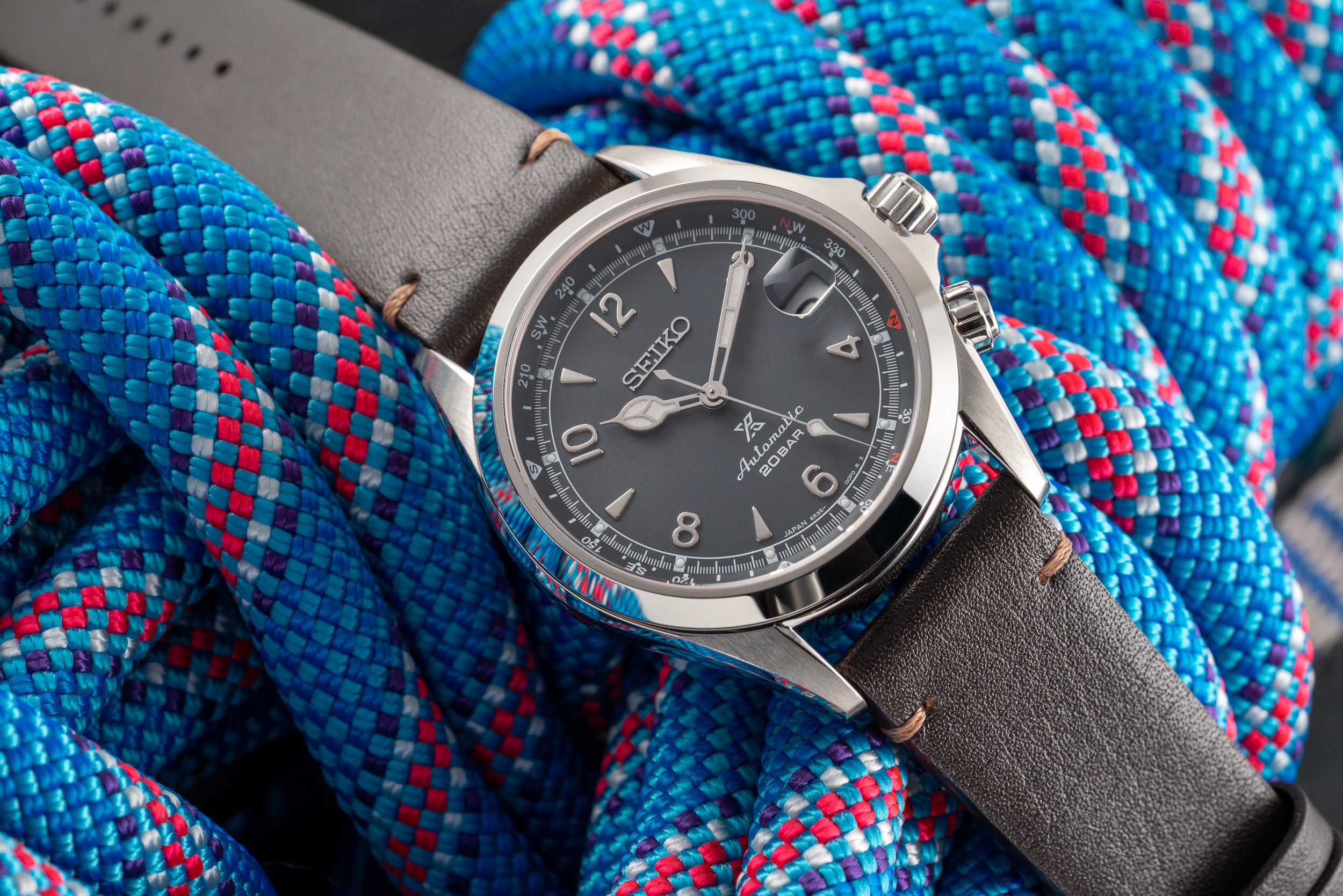 Blue seiko alpinist sale