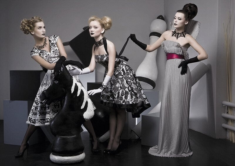 sekrety-populjarnosti-vintazhnyh-platev-osnovnye-fasony-7d26a20 (1).jpg