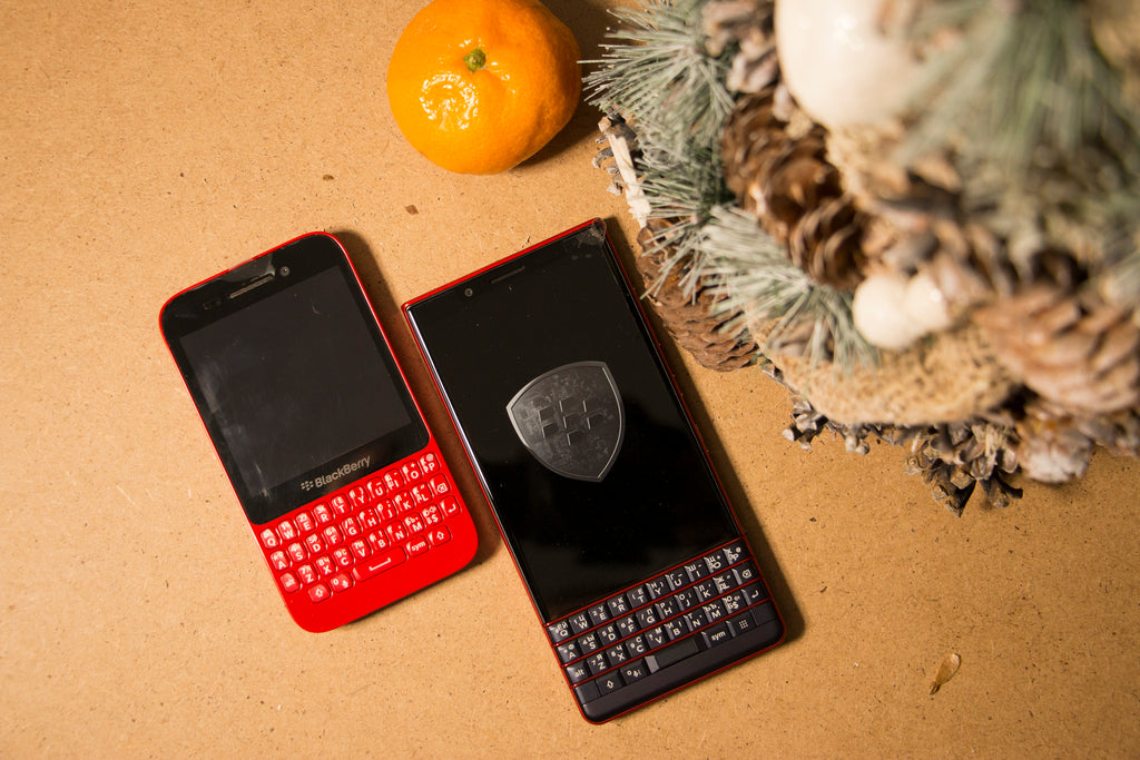 BlackBerry q5 BlackBerry key2 le atomic