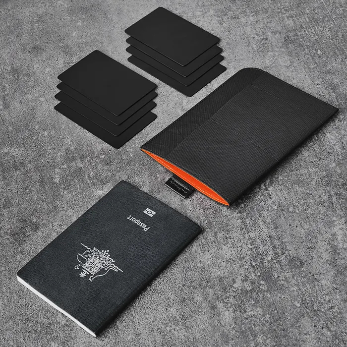 Alpaka Ark Passport Sleeve