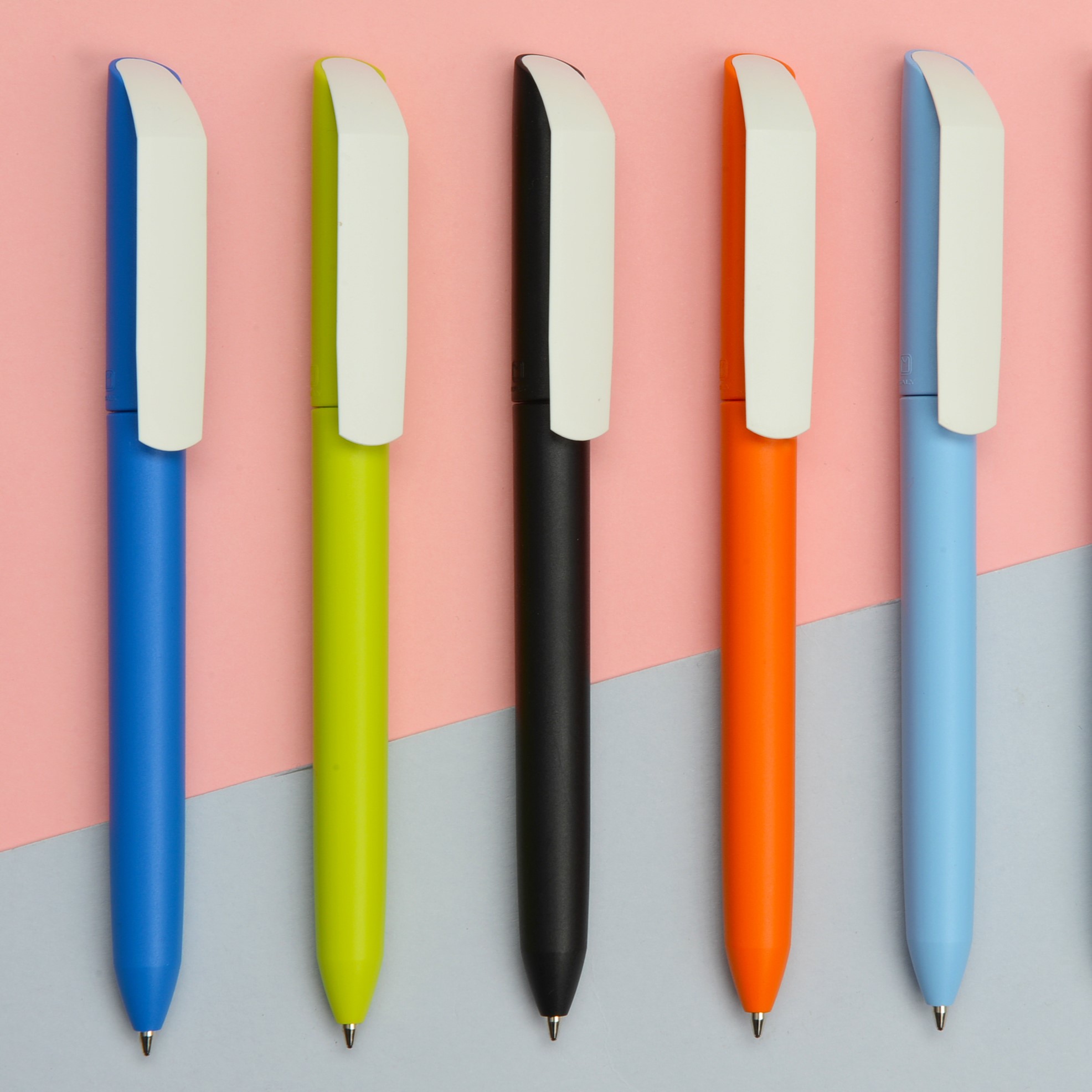 Пластиковые ручки.jpg