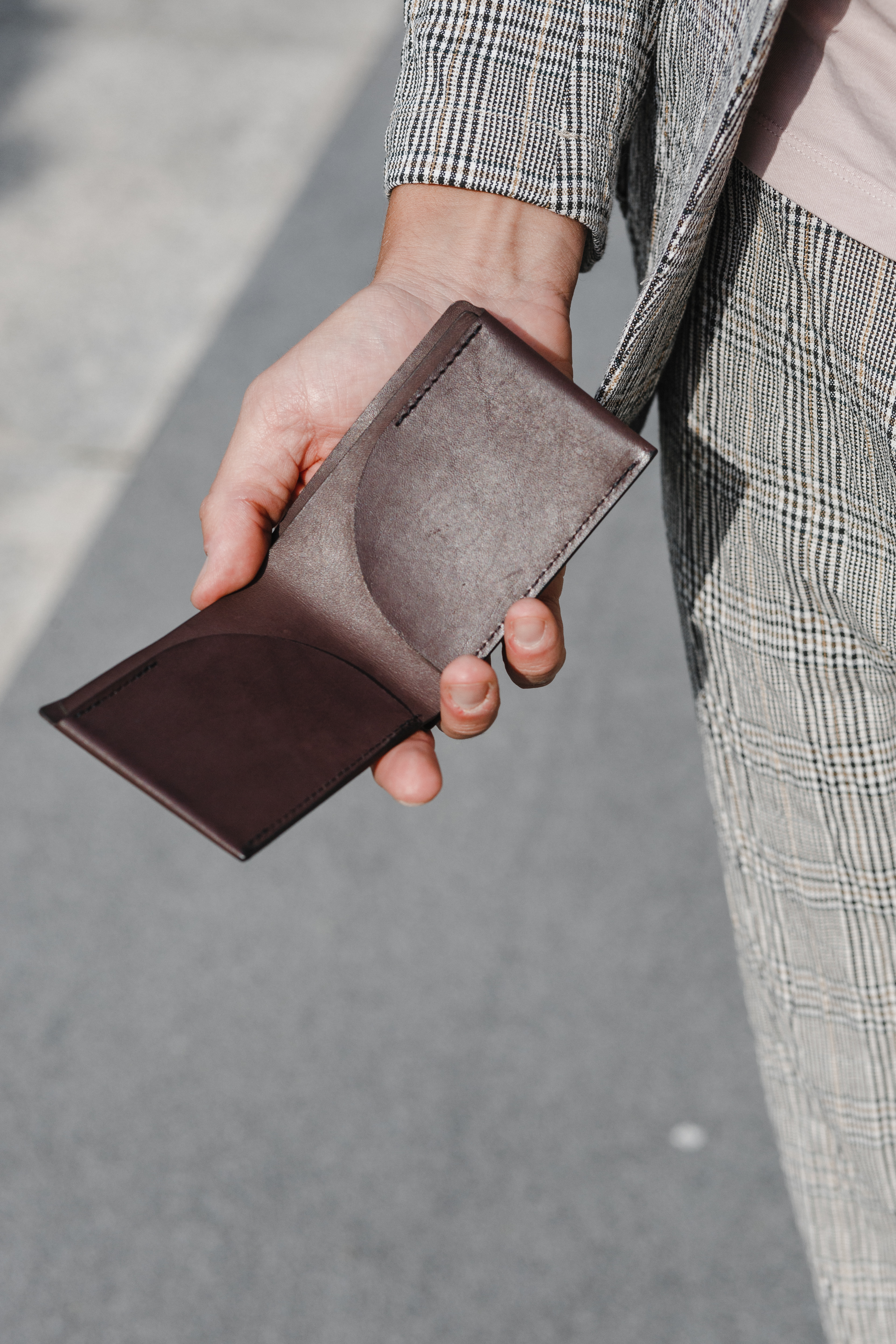 pocket_wallet_mackenzie_brown_7 pocket_wallet_mackenzie_brown_7.jpg