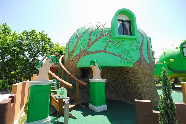 купольный дом в Японии, детский городок.