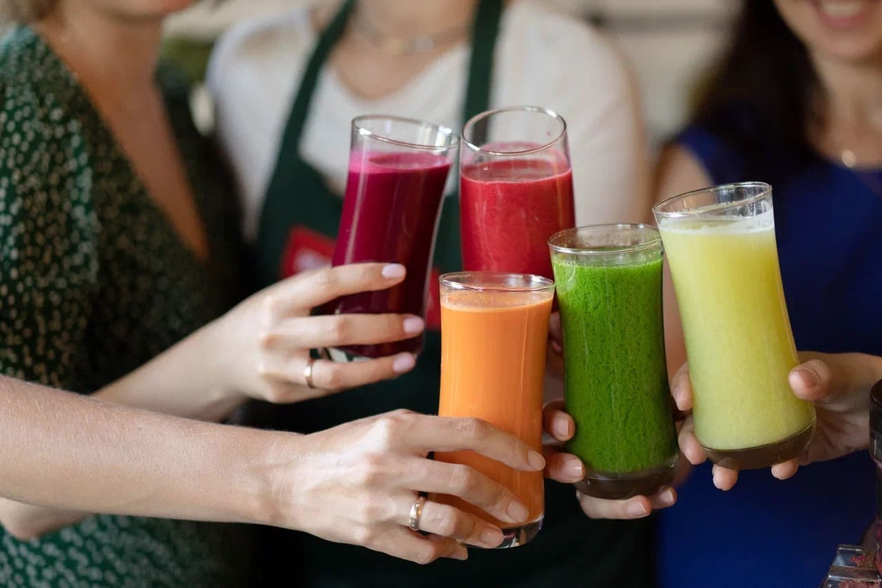 shnekovye-sokovyzhimalki-osobennosti-i-preimushchestva (3).jpg